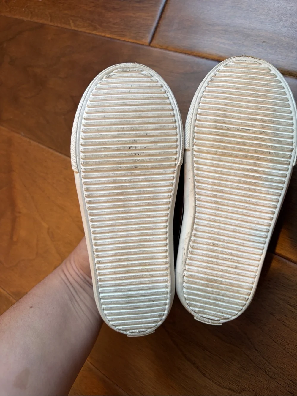 Old Navy Kids' Tan Moccasin Boat Shoes size 11 - EUC